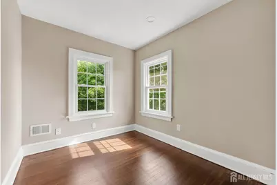 17 N Adelaide Avenue N, Highland Park, NJ 08904 - Photo 31