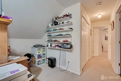 29 Kendall Drive, Sayreville, NJ 08859 - Photo 17