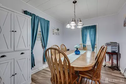 29 Kendall Drive, Sayreville, NJ 08859 - Photo 9
