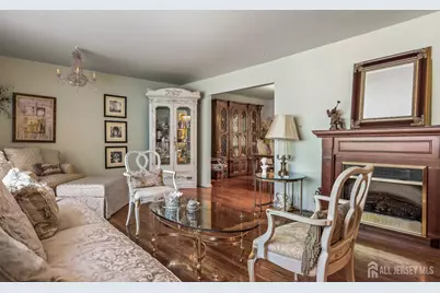 54 Eileen Way, Edison, NJ 08837 - Photo 5