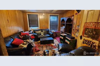 299 Townsend Street, New Brunswick, NJ 08901 - Photo 17