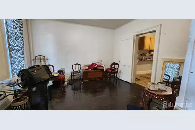 299 Townsend Street, New Brunswick, NJ 08901 - Photo 7
