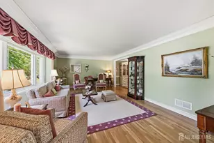 7 Dellview Dr, Edison, NJ 08820 - Photo 5