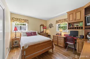 7 Dellview Dr, Edison, NJ 08820 - Photo 19