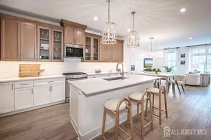 12 Park Ave, North Brunswick Township, NJ 08902 - Photo 9