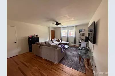 7513 Avenue C Avenue, Edison, NJ 08837 - Photo 5