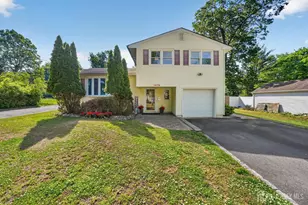 1075 Sherman Ave, Middlesex, NJ 07080 - Photo 1