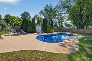 1075 Sherman Ave, Middlesex, NJ 07080 - Photo 17