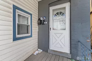 423 Augustine Pl, Perth Amboy, NJ 08861 - Photo 7