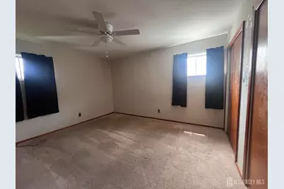 112 Kendall Drive, Sayreville, NJ 08859 - Photo 13