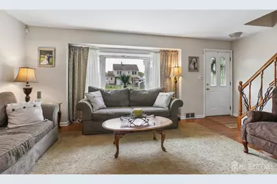 27 W James Place, Iselin, NJ 08830 - Photo 5