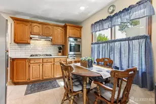 27 W James Pl, Iselin, NJ 08830 - Photo 9