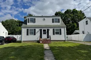31 31 Pacifict St St, Edison, NJ 08817 - Photo 1