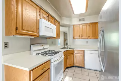156 Riverbend Drive, North Brunswick Township, NJ 08902 - Photo 9