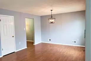 19 Goodwin Dr, North Brunswick Township, NJ 08902 - Photo 3