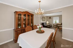 10 Remington Dr, Edison, NJ 08820 - Photo 15