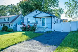 320 Demorest Ave, Avenel, NJ 07001 - Photo 3