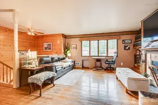 4 Wick Dr, Fords, NJ 08863 - Photo 9