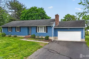 434 Hoffman Station Rd, Monroe Township, NJ 08831 - Photo 1