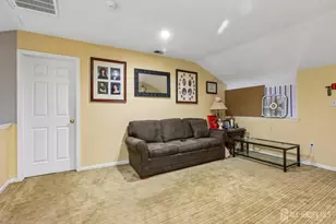 110 Winthrop Rd, Monroe Township, NJ 08831 - Photo 17