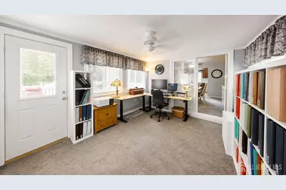 [Address not provided], Piscataway Township, NJ 08854 - Photo 27