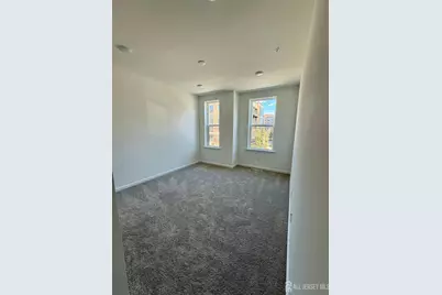 400 Willow Street #405, Kearny, NJ 07032 - Photo 5