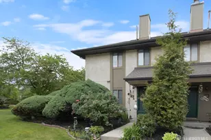 34 Hampshire Dr, Plainsboro Township, NJ 08536 - Photo 3