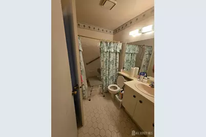 394 Rittenhouse Court, North Brunswick Township, NJ 08902 - Photo 17
