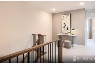 325 Sadie Cir, New Brunswick, NJ 08901 - Photo 7