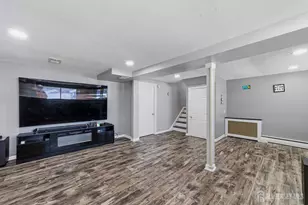 4 Dunlap Dr, Sayreville, NJ 08859 - Photo 15