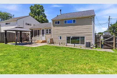 4 Dunlap Drive, Sayreville, NJ 08859 - Photo 25