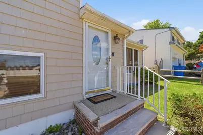 4 Dunlap Drive, Sayreville, NJ 08859 - Photo 3