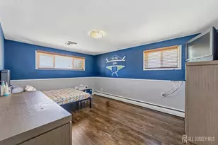 4 Dunlap Dr, Sayreville, NJ 08859 - Photo 17