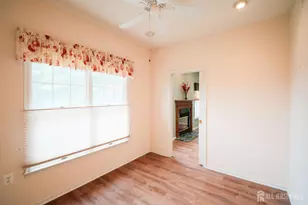 40 Sherwood Dr, Monroe Township, NJ 08831 - Photo 17
