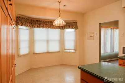40 Sherwood Drive, Monroe Township, NJ 08831 - Photo 7
