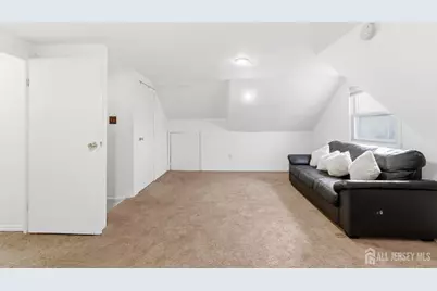 35 Coolidge Avenue, Carteret, NJ 07008 - Photo 23