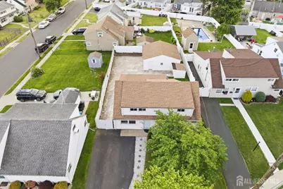 35 Coolidge Avenue, Carteret, NJ 07008 - Photo 3