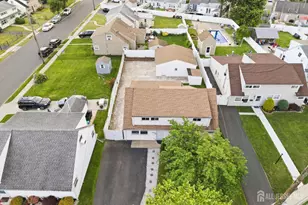 35 Coolidge Ave, Carteret, NJ 07008 - Photo 3