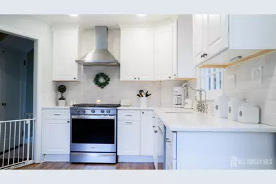 33 Lancaster Road, Colonia, NJ 07067 - Photo 7