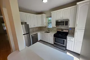 1301 Dahlia Cir, South Brunswick Township, NJ 08810 - Photo 9
