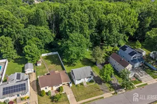 1008 Newton St, North Brunswick Township, NJ 08902 - Photo 33