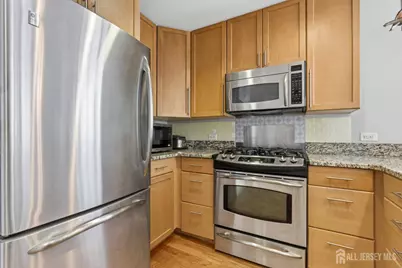 20 Livingston Avenue #1102, New Brunswick, NJ 08901 - Photo 9