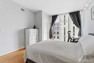 20 Livingston Avenue #1102, New Brunswick, NJ 08901 - Photo 13