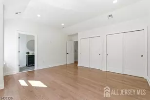 61 Hickory St, Metuchen, NJ 08840 - Photo 23