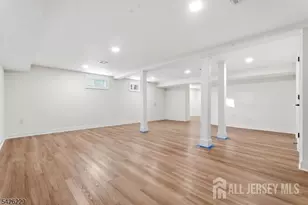 61 Hickory St, Metuchen, NJ 08840 - Photo 31
