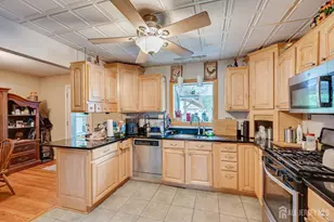 18 Starlit Dr, Middlesex, NJ 08846 - Photo 11