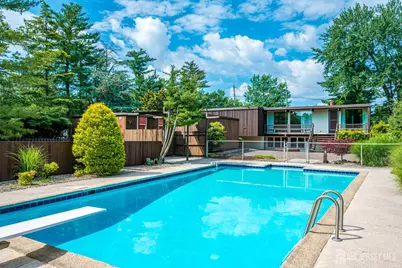 34 Henderson Road, South Brunswick Township, NJ 08824 - Photo 47