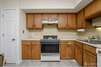 3 Senna Drive, Sayreville, NJ 08859 - Photo 7
