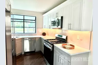 165 Sayre Drive, Plainsboro Township, NJ 08540 - Photo 9