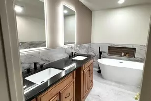 165 Sayre Dr, Plainsboro Township, NJ 08540 - Photo 13